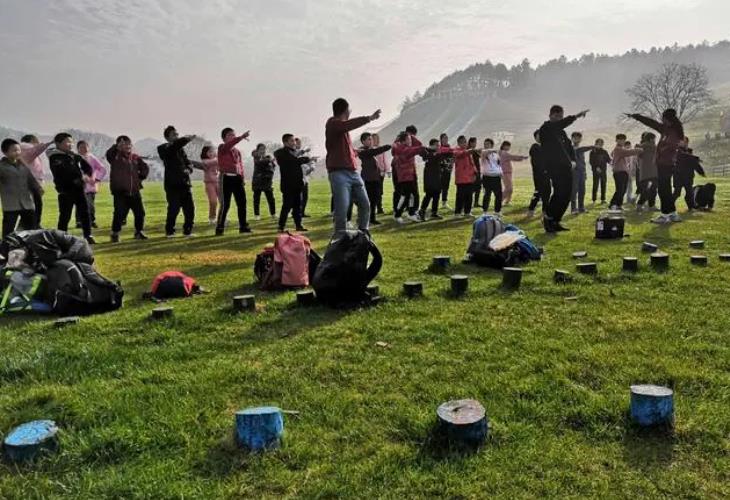 曲阳县户外培训基地